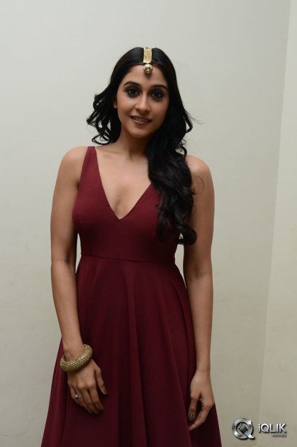 Regina-Cassandra-at-Speedunnodu-Movie-Audio-Launch